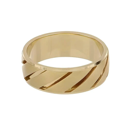 Beveled gold ring with diagonal diamond cutting