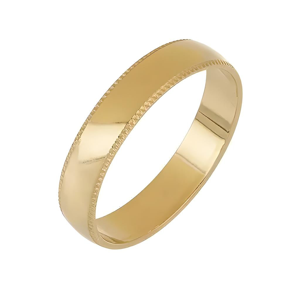 Gold diamond ring with serrated finish